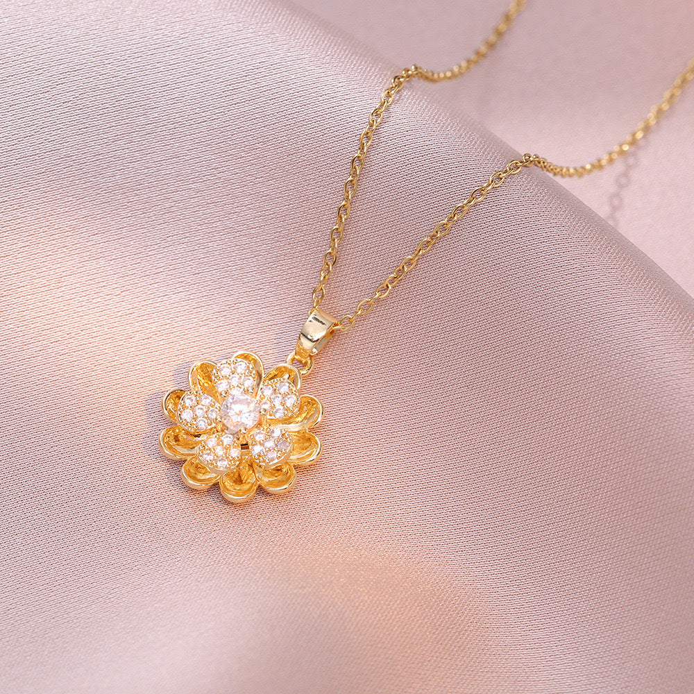 Solara Sun Necklace